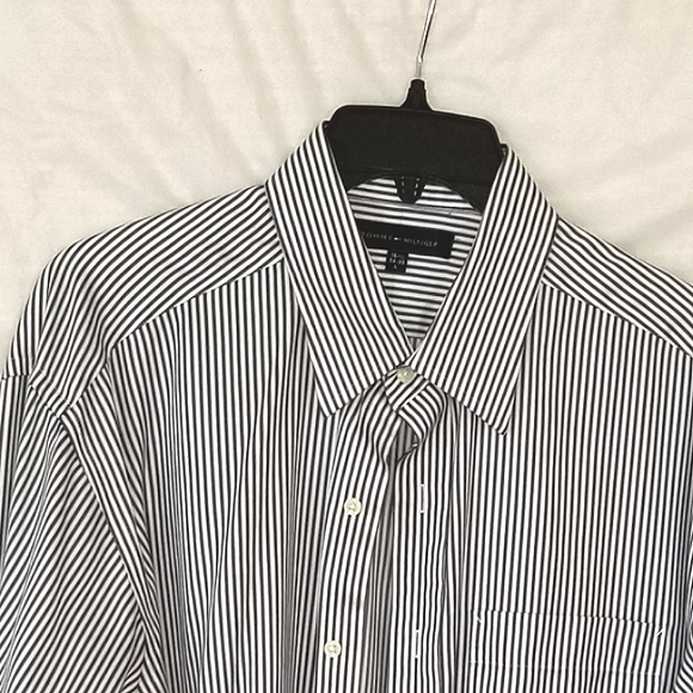 T Hilfiger long sleeve dress shirt Sz 16.5/34-35 Blue White Stripe nwot